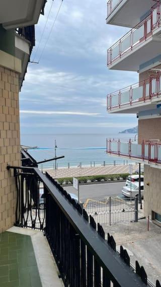 Zagara Bianca Apartment Maiori Bagian luar foto